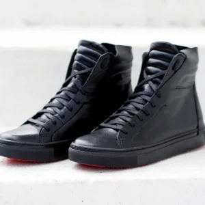 Stormy : Black / Orange Glory